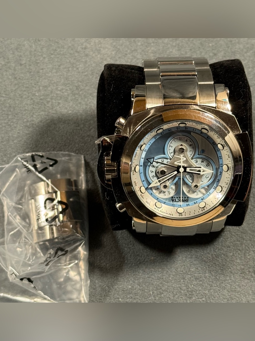 Invicta 33929 Reserve Man of War Limited Edition 381/500 - Picture 3 of 8